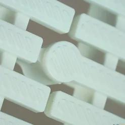 Rejilla rebosadero piscina| Equipamiento Piscina|Vestuario